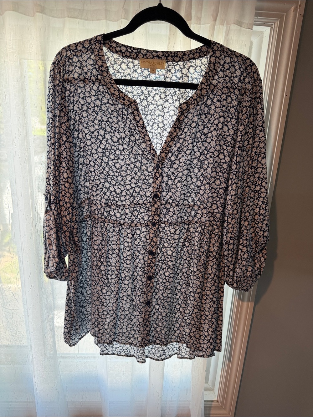 Cynthia Rowley Black and White Floral Peasant Tunic